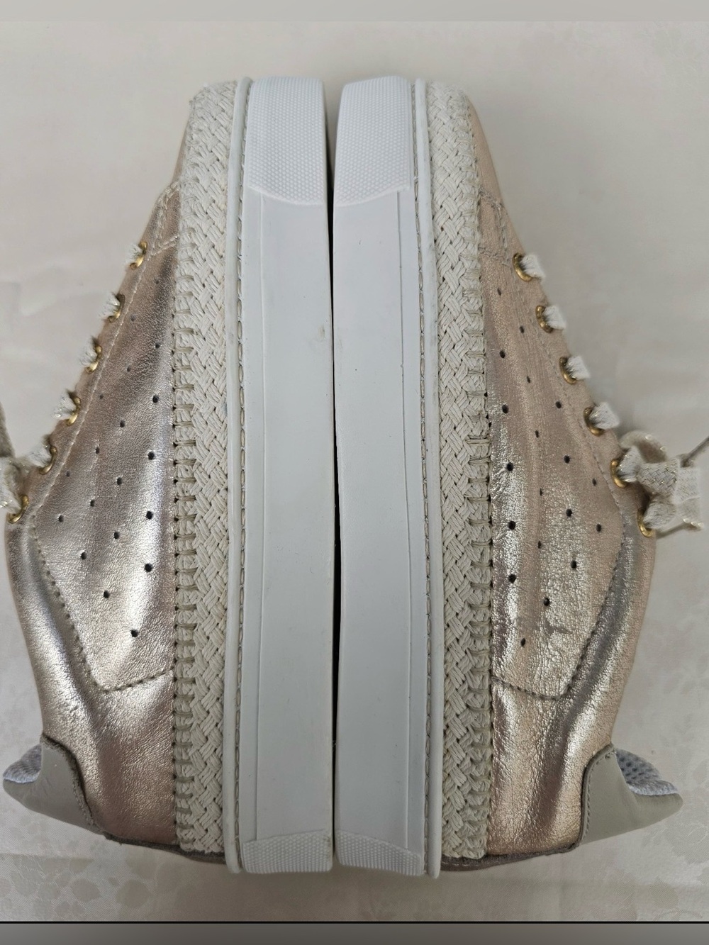 ✨ The FLEXX Metallic Gold Platform Espadrille Sneakers Size 6.5 / EU 37.5 - Picture 4 of 9
